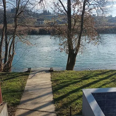 Vikendica Raj U Prirodi Semesterbostad